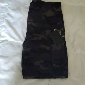 Active leggings